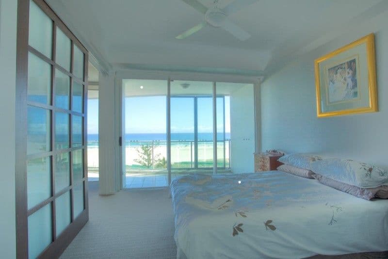 COOLANGATTA QLD 4225, Coolangatta - Thumbnail 4