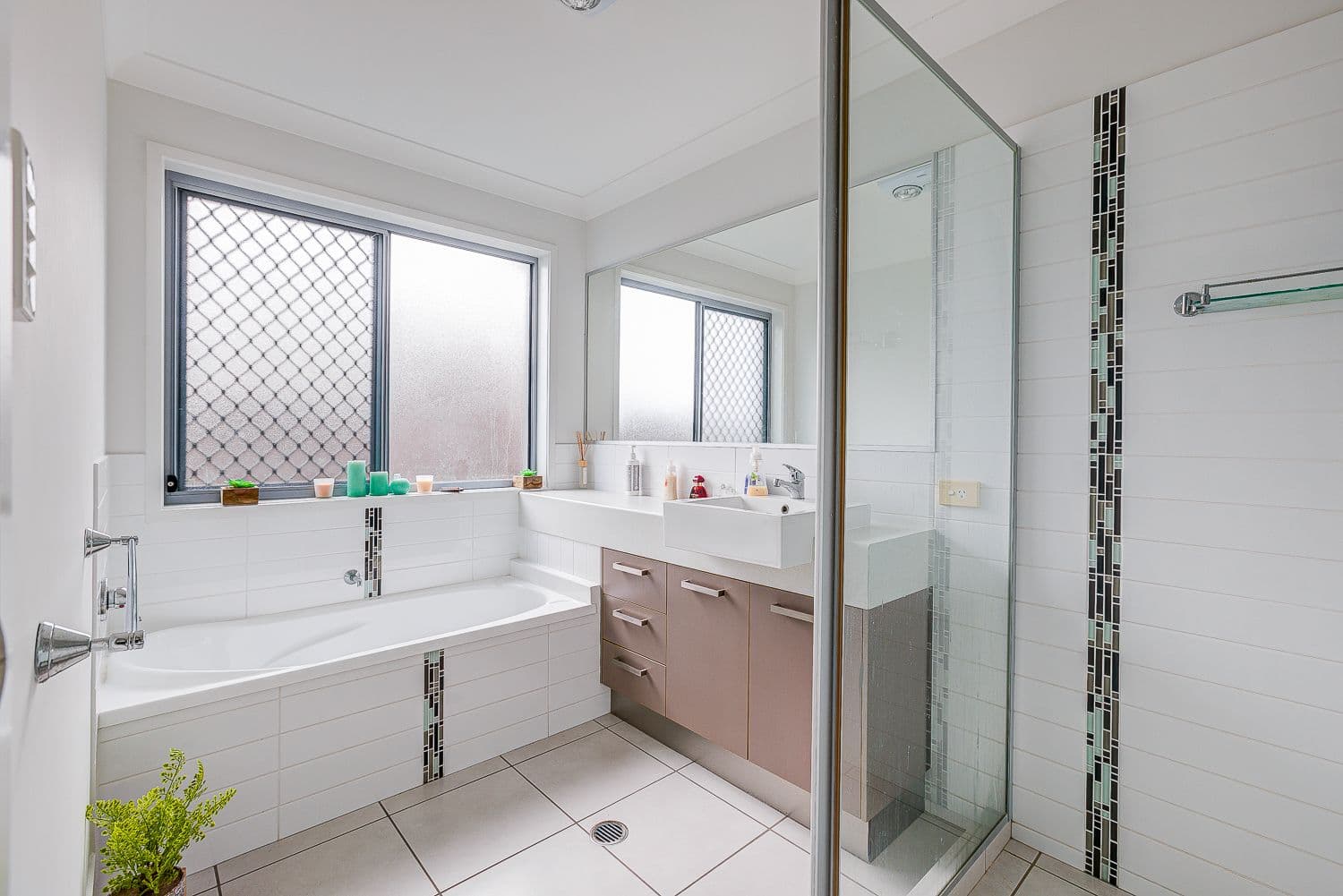 13 Frankland Avenue, Waterford QLD 4133, Waterford - Thumbnail 8