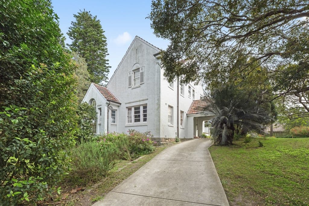 24 McHatton Street, North Sydney - Image 1