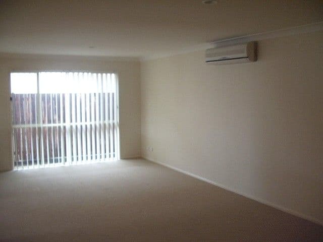 43 Williams Street, WAKERLEY QLD 4154, Wakerley - Thumbnail 2