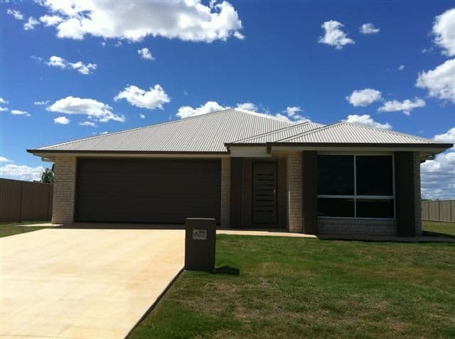 22 Bassett Court, Roma QLD 4455, Roma - Image 1