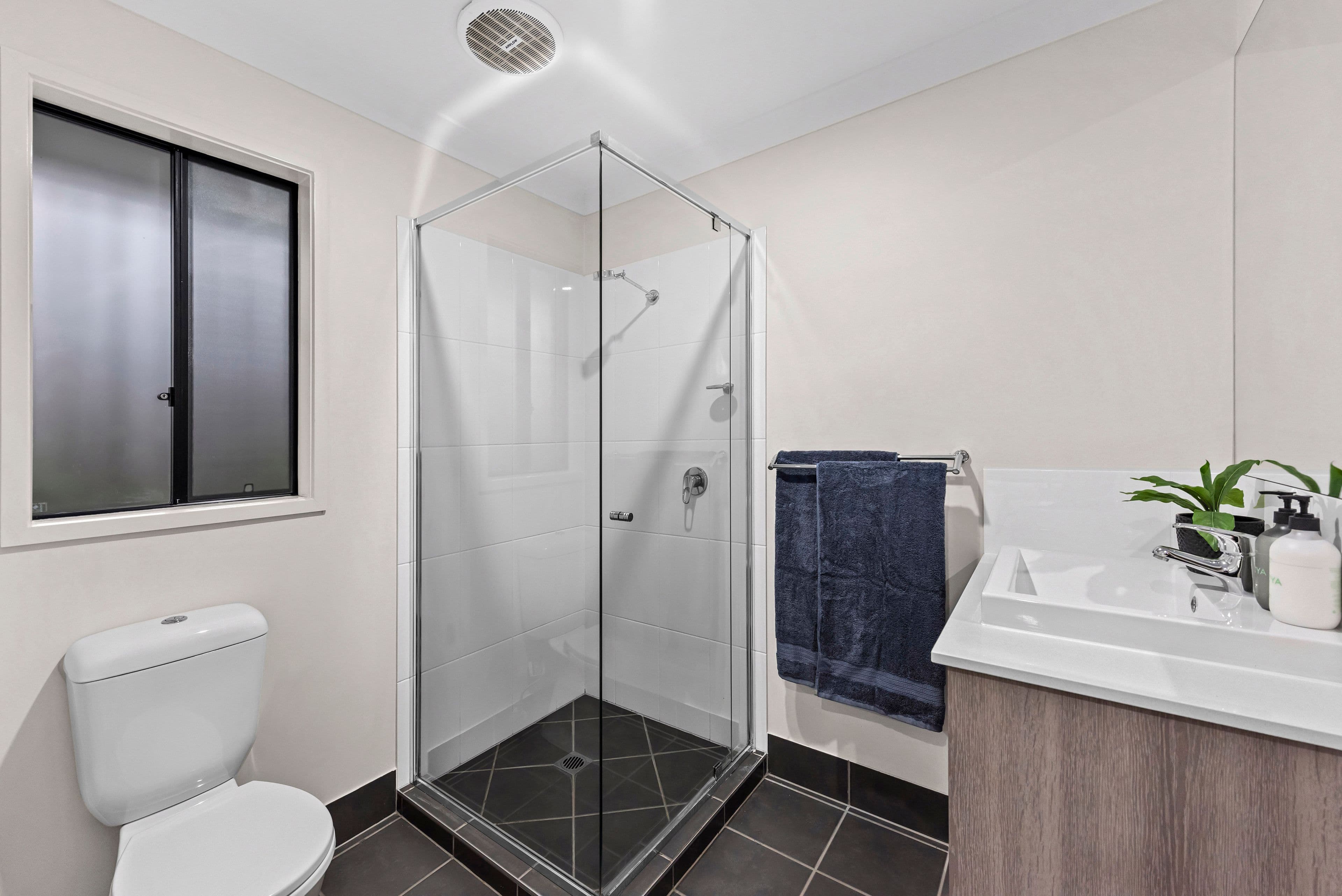 5 Rookery Crescent, Bridgeman Downs QLD 4035, Bridgeman Downs - Thumbnail 7