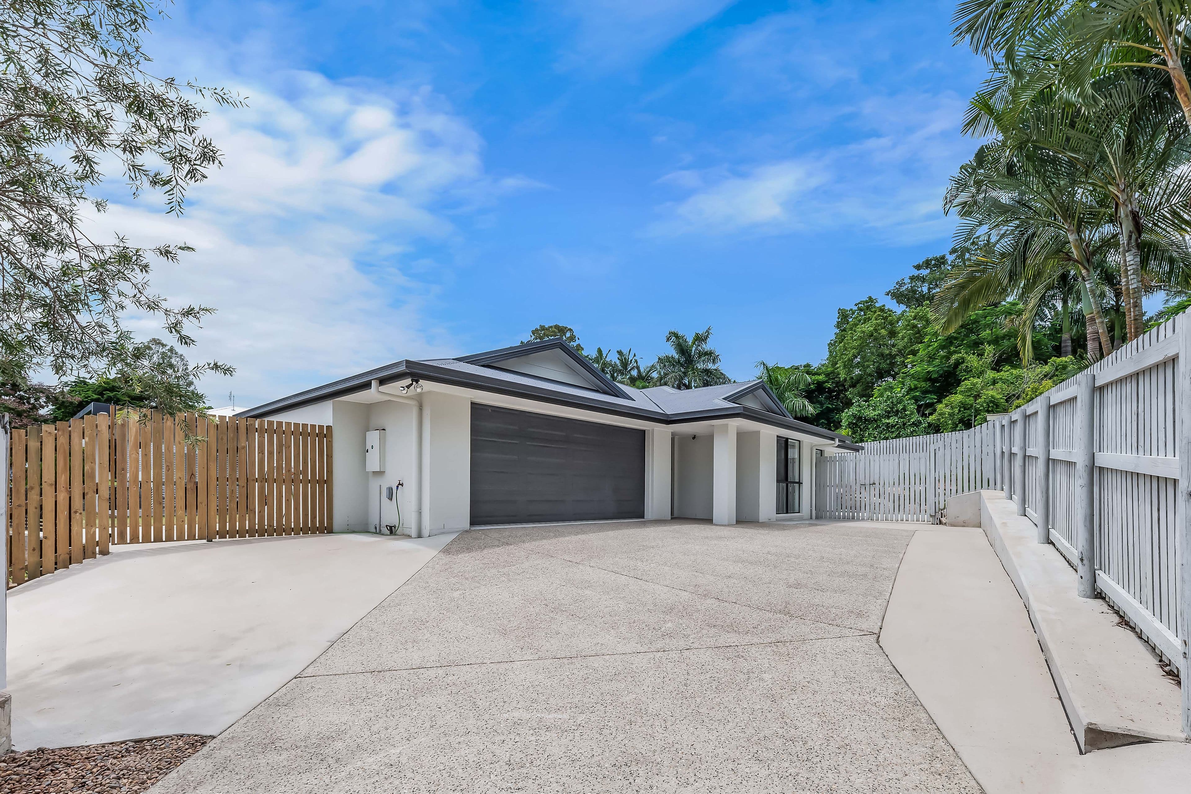 15 Ryben Court, Cannonvale QLD 4802, Cannonvale - Thumbnail 2