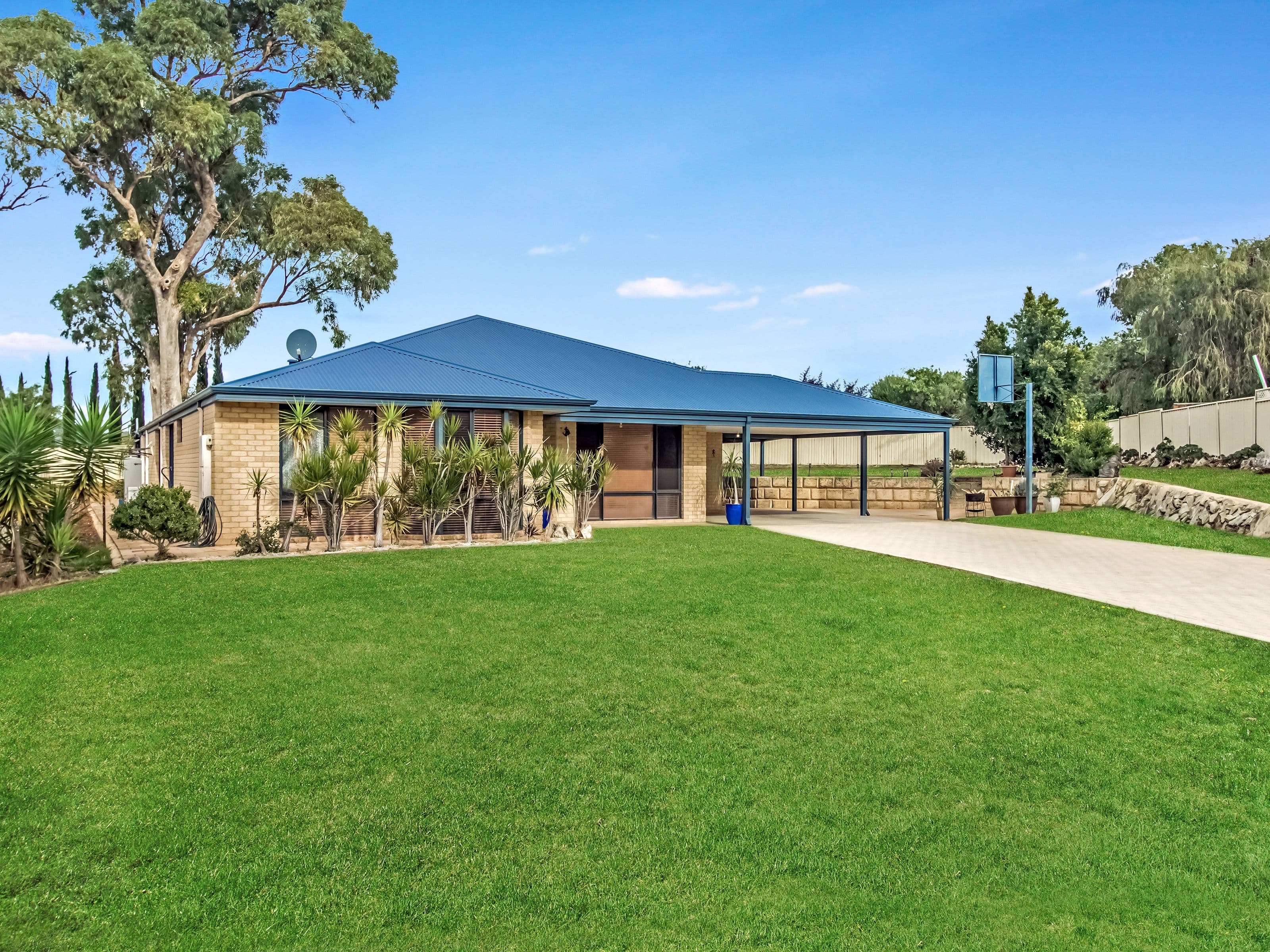 4 Bookara View, Lakelands WA 6180, Lakelands - Thumbnail 2