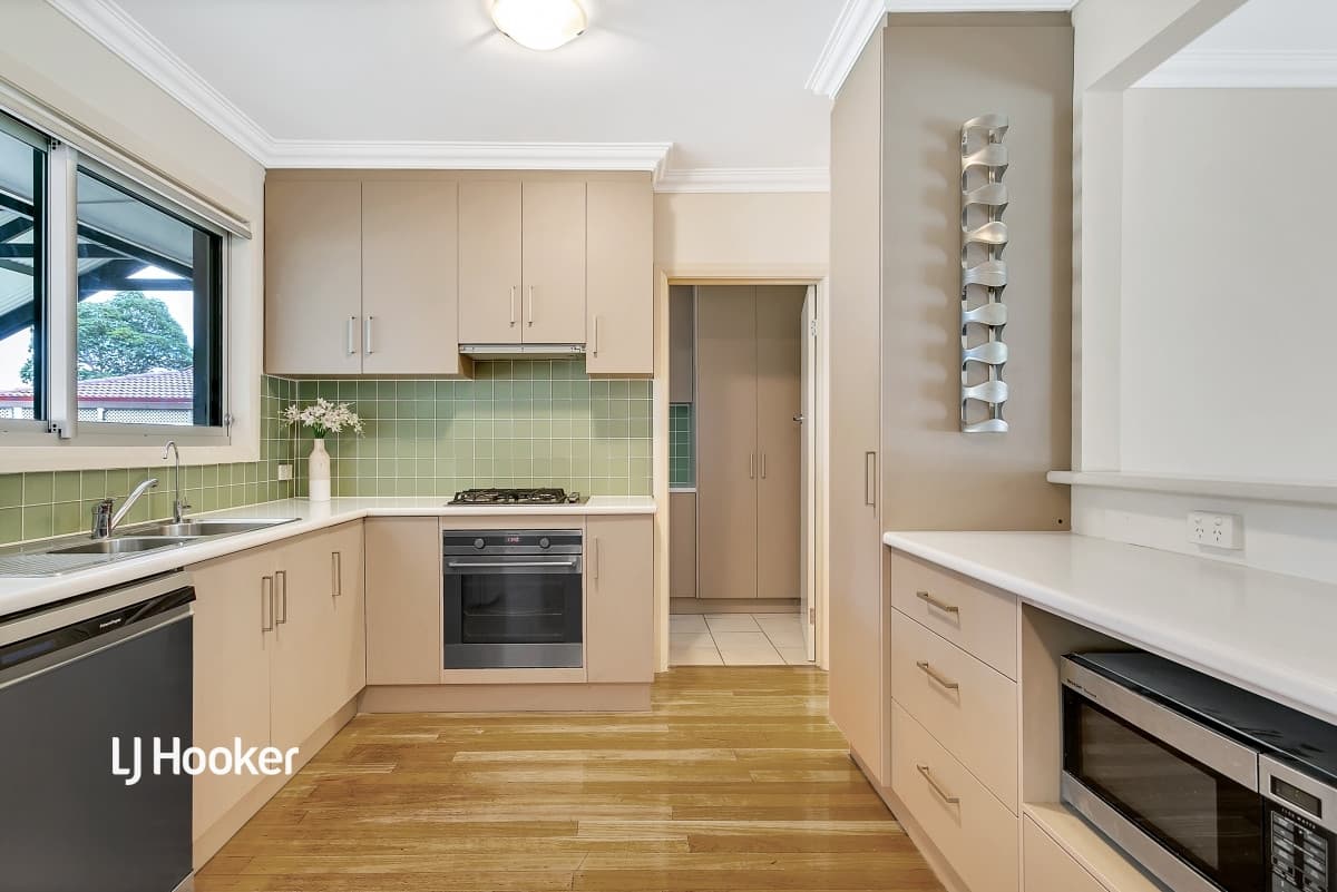 10 Soutchak Street, Fairview Park SA 5126, Fairview Park - Thumbnail 4