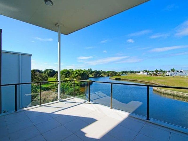 7530 Springfield Drive, HOPE ISLAND QLD 4212, Hope Island - Thumbnail 5
