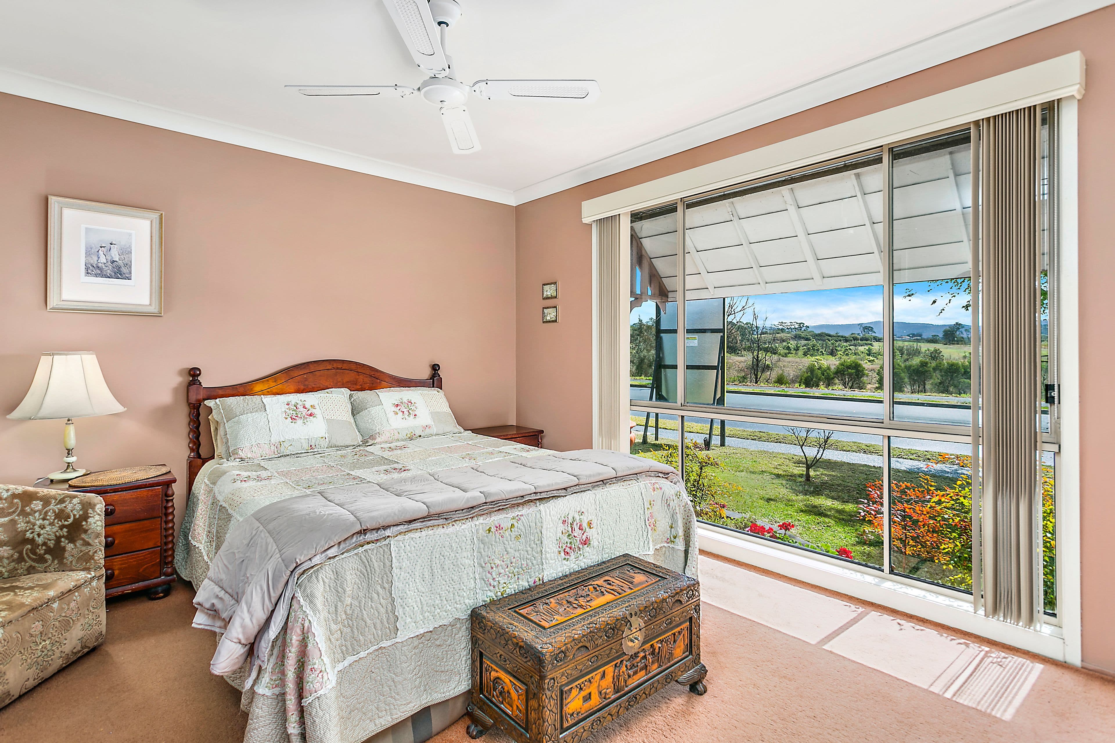 134 Haywards Bay Drive, Haywards Bay - Thumbnail 7