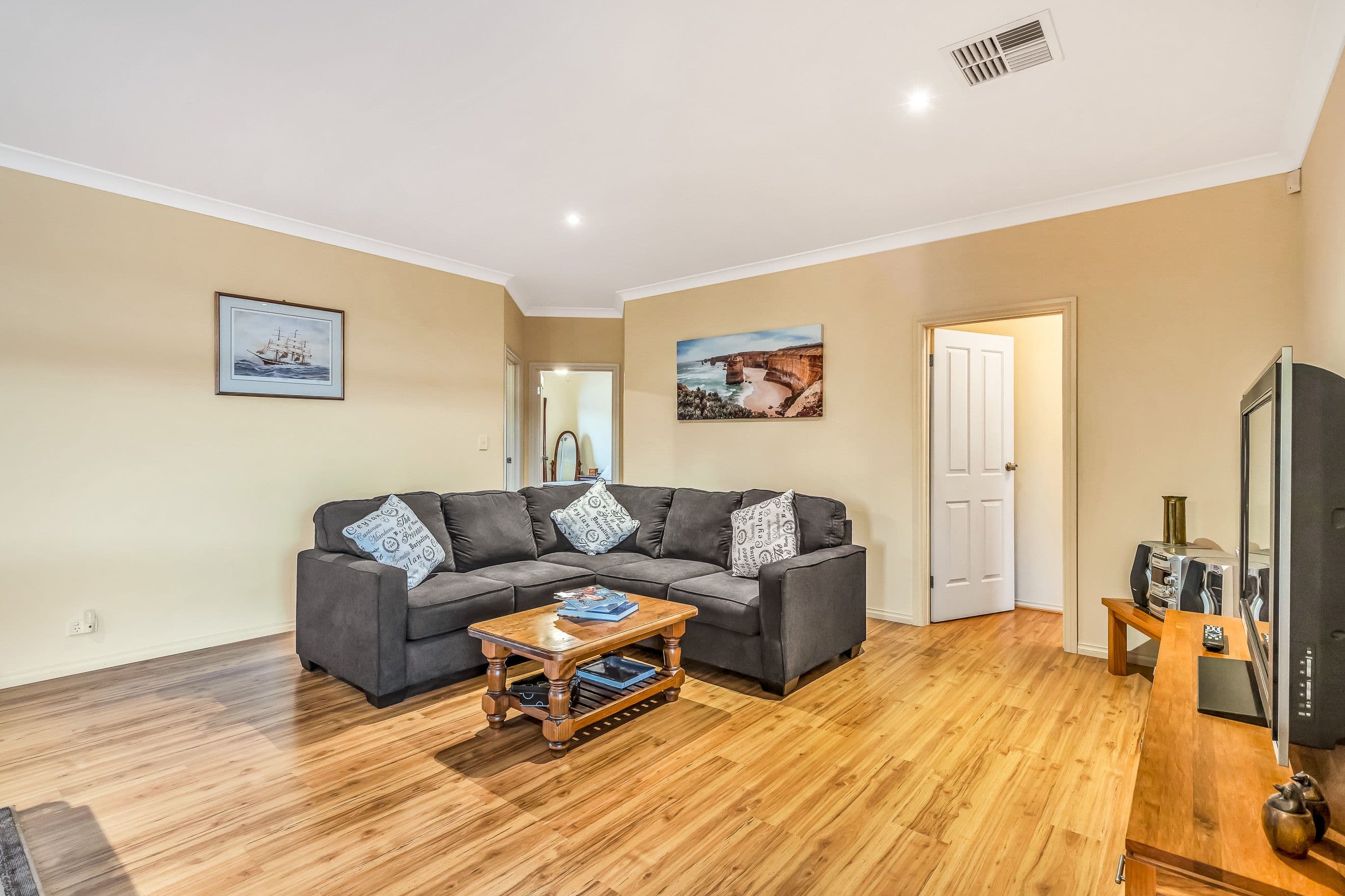 8 Hazel Avenue, Angle Vale SA 5117, Angle Vale - Thumbnail 8