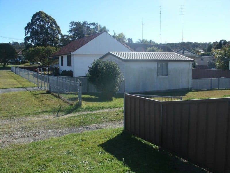 2 Alexander Street, MOUNT HUTTON NSW 2290, Mount Hutton - Thumbnail 4