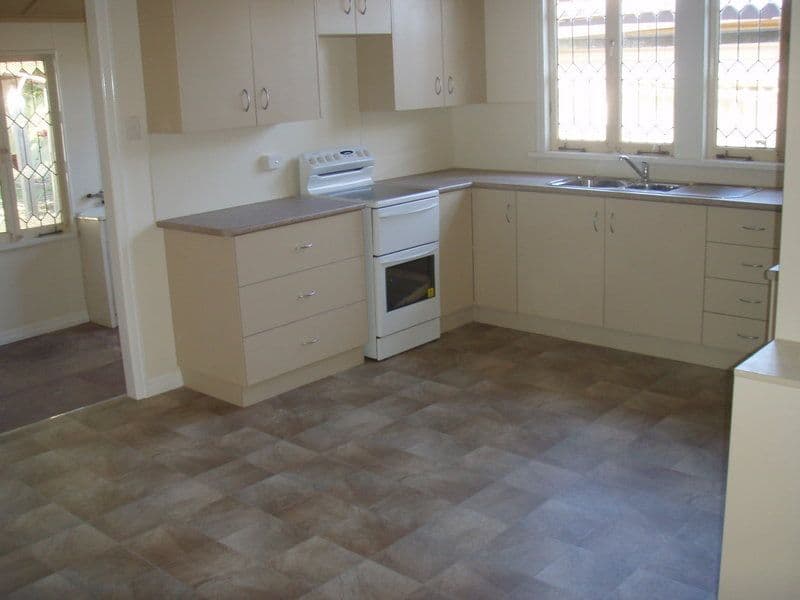 10 Sturt, CHARLEVILLE QLD 4470, Charleville - Thumbnail 4