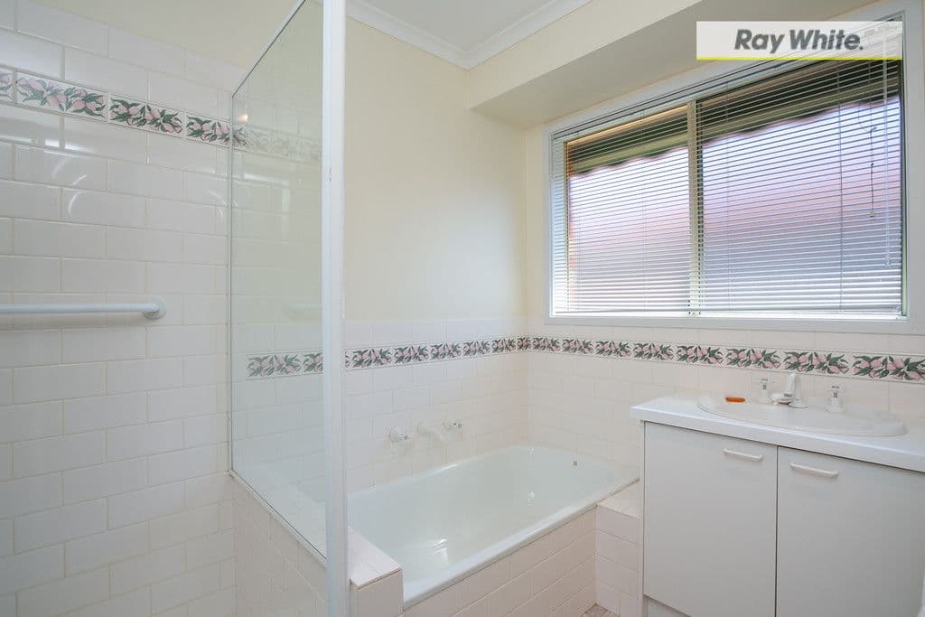 137 Seventh Avenue, ROSEBUD VIC 3939, Rosebud - Thumbnail 7