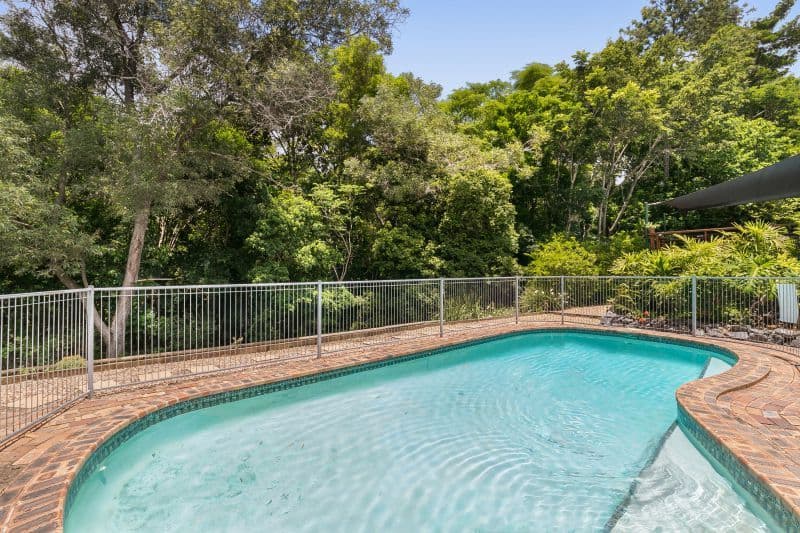 11 Mondra Street, Kenmore Hills QLD 4069, Kenmore Hills - Thumbnail 2