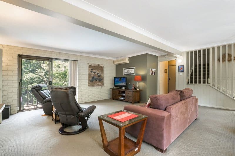 11 Mondra Street, Kenmore Hills QLD 4069, Kenmore Hills - Thumbnail 5