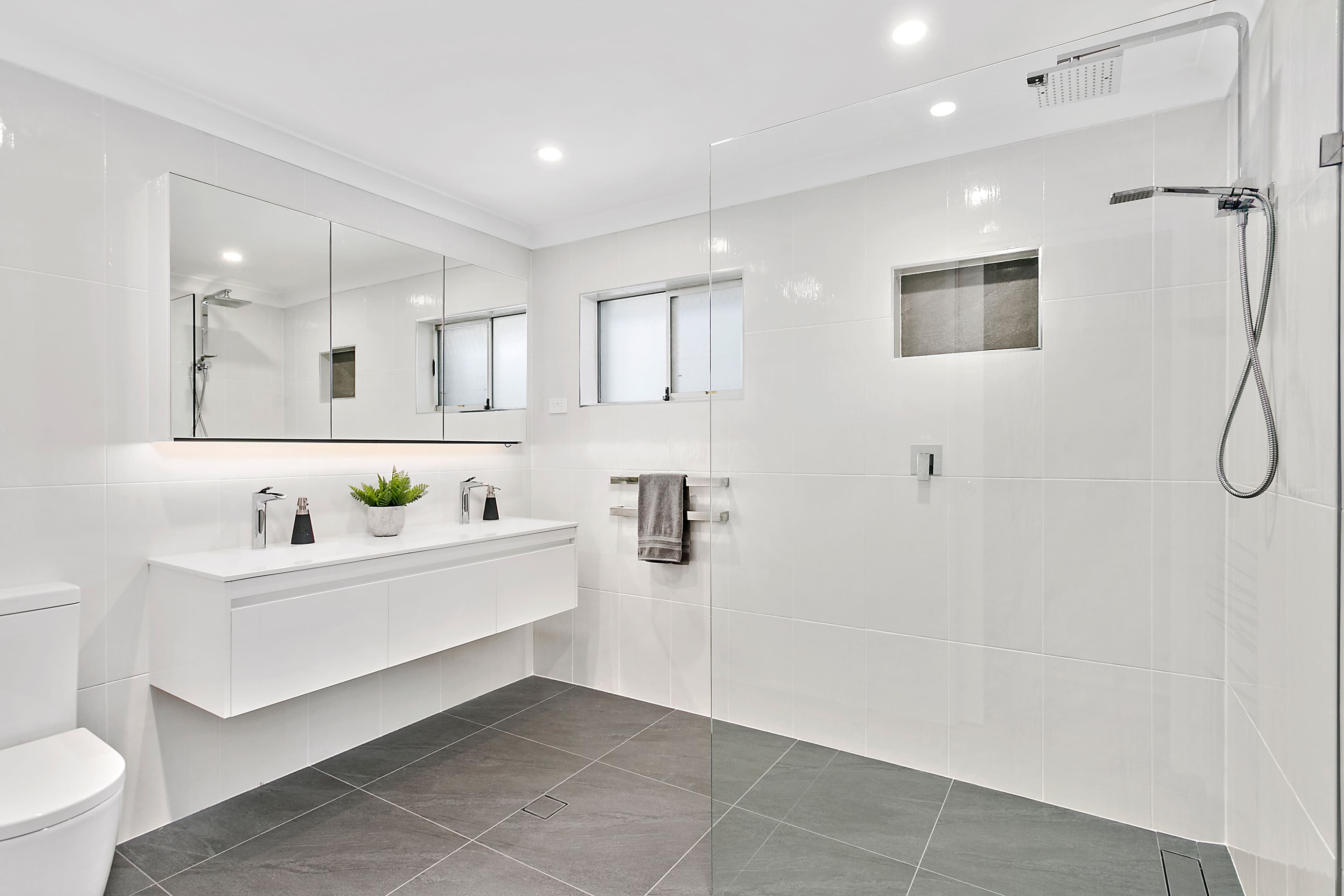 107 The Esplanade, Oak Flats - Thumbnail 7
