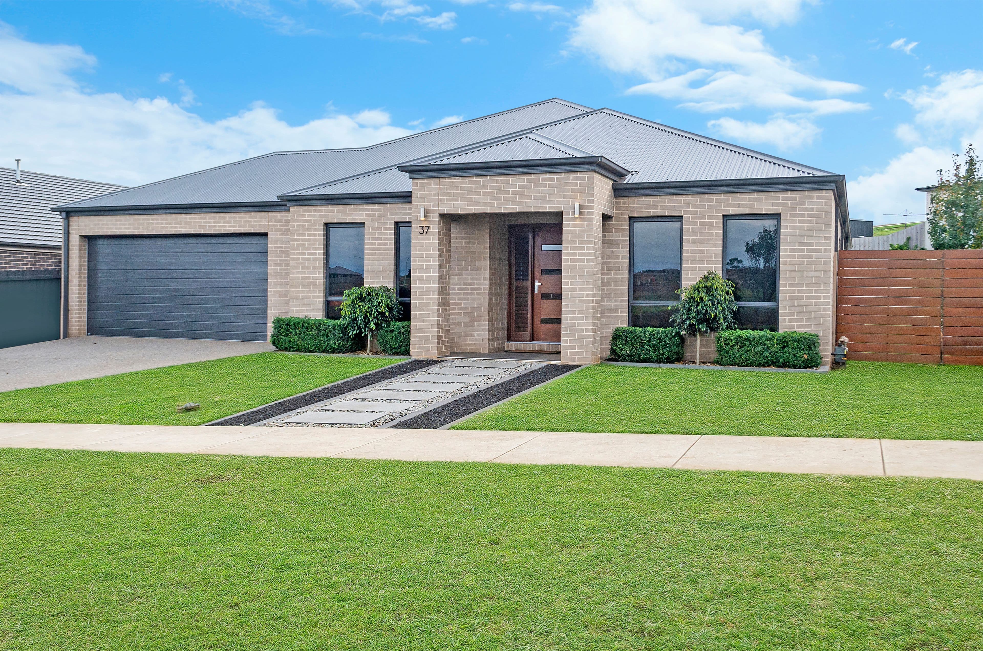 37 Sommerville Boulevard, Warrnambool VIC 3280, Warrnambool - Image 1