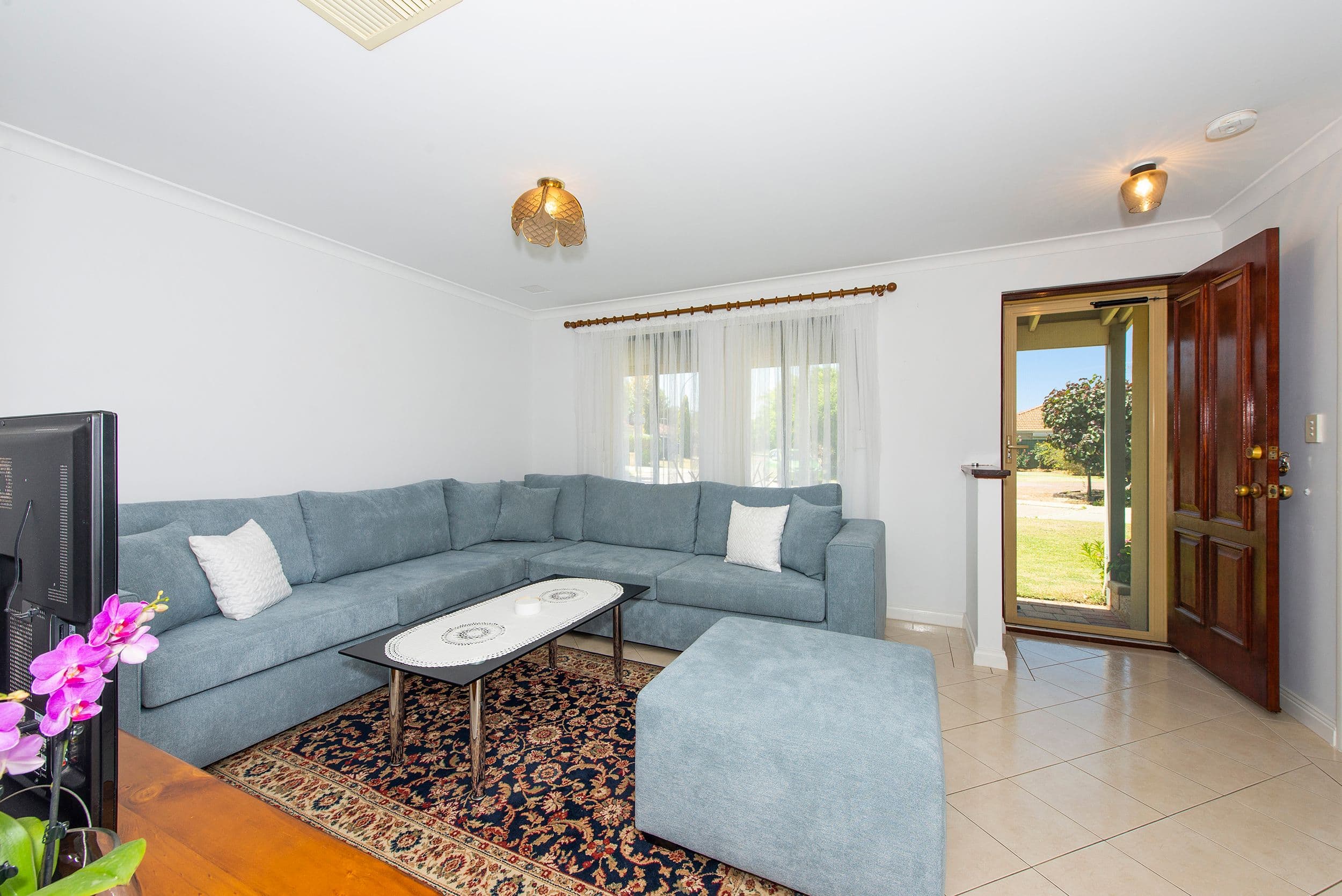 10 Mirrett Court, Kenwick WA 6107, Kenwick - Thumbnail 3