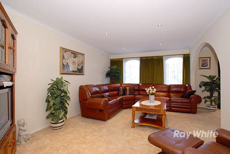 167 James Cook Drive, ENDEAVOUR HILLS VIC 3802, Endeavour Hills - Thumbnail 4