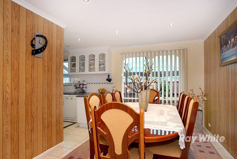 167 James Cook Drive, ENDEAVOUR HILLS VIC 3802, Endeavour Hills - Thumbnail 6