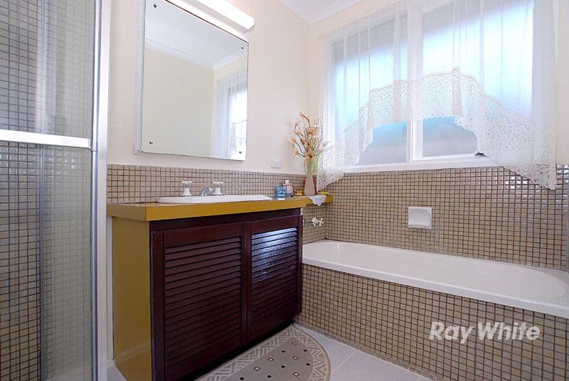 167 James Cook Drive, ENDEAVOUR HILLS VIC 3802, Endeavour Hills - Thumbnail 7