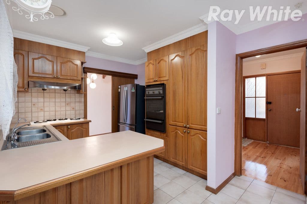 44 Kingston Town Crescent, Mill Park VIC 3082, Mill Park - Thumbnail 6