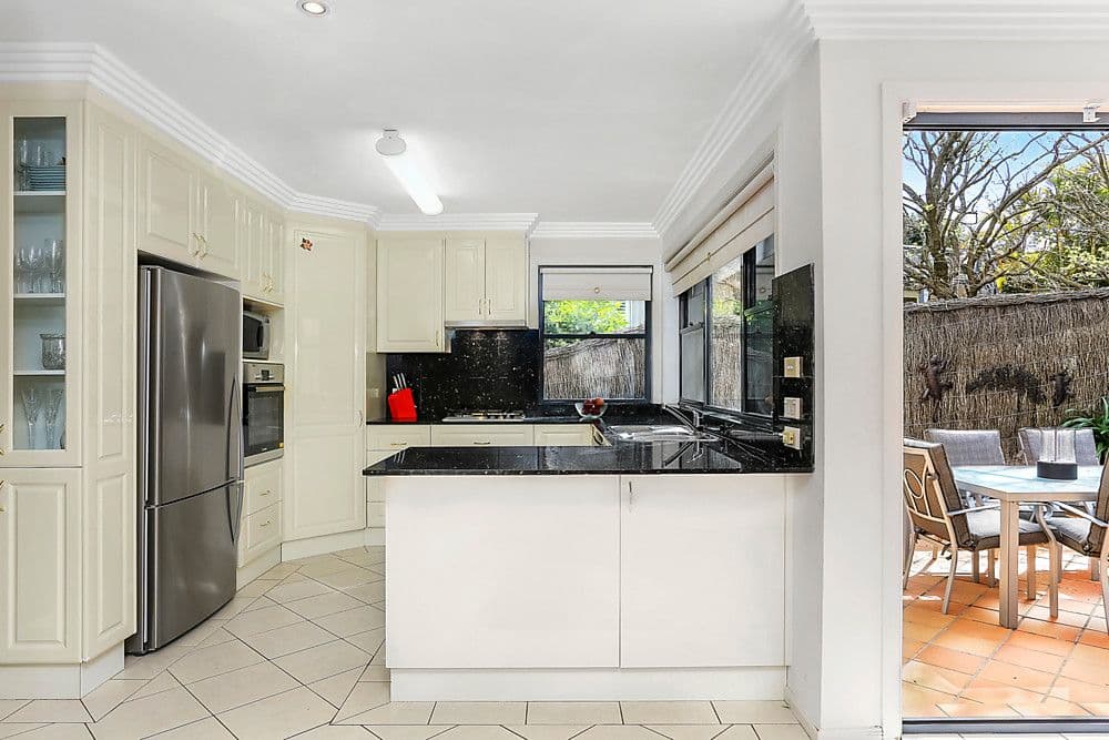 16a Hope Avenue, North Manly NSW 2100, North Manly - Thumbnail 2