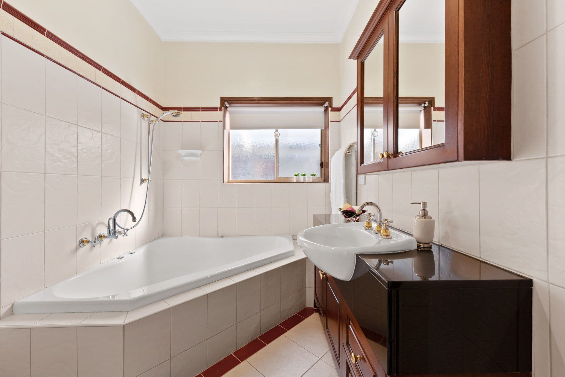 187 Grimshaw Street, Greensborough VIC 3088, Greensborough - Thumbnail 8