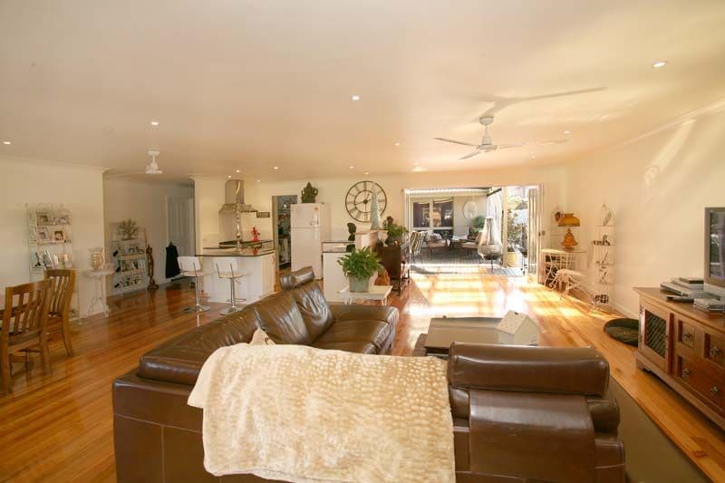 14 Amblecote Crescent, MULGRAVE VIC 3170, Mulgrave - Thumbnail 2