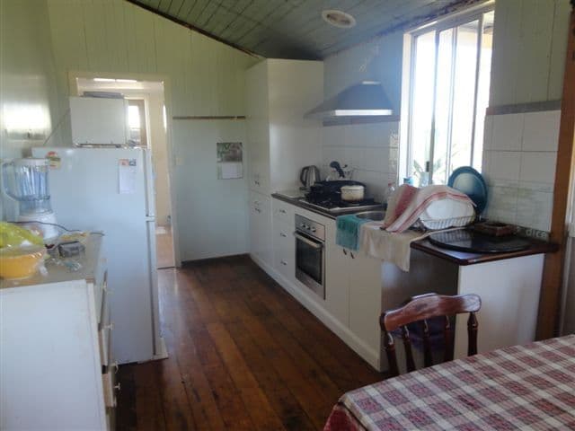 26 Paton Road, MERINGANDAN QLD 4352, Meringandan - Thumbnail 3