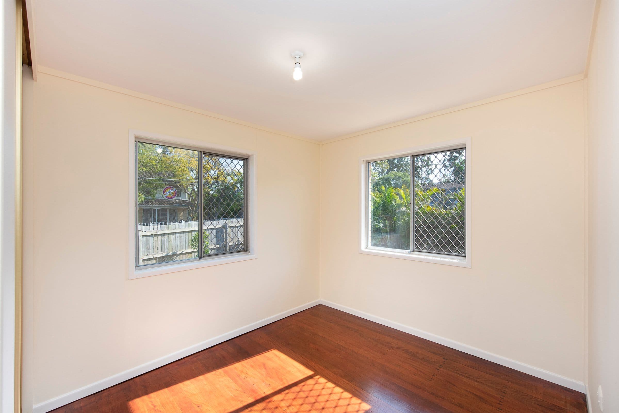 4 Bedser Street, Macgregor QLD 4109, Macgregor - Thumbnail 5