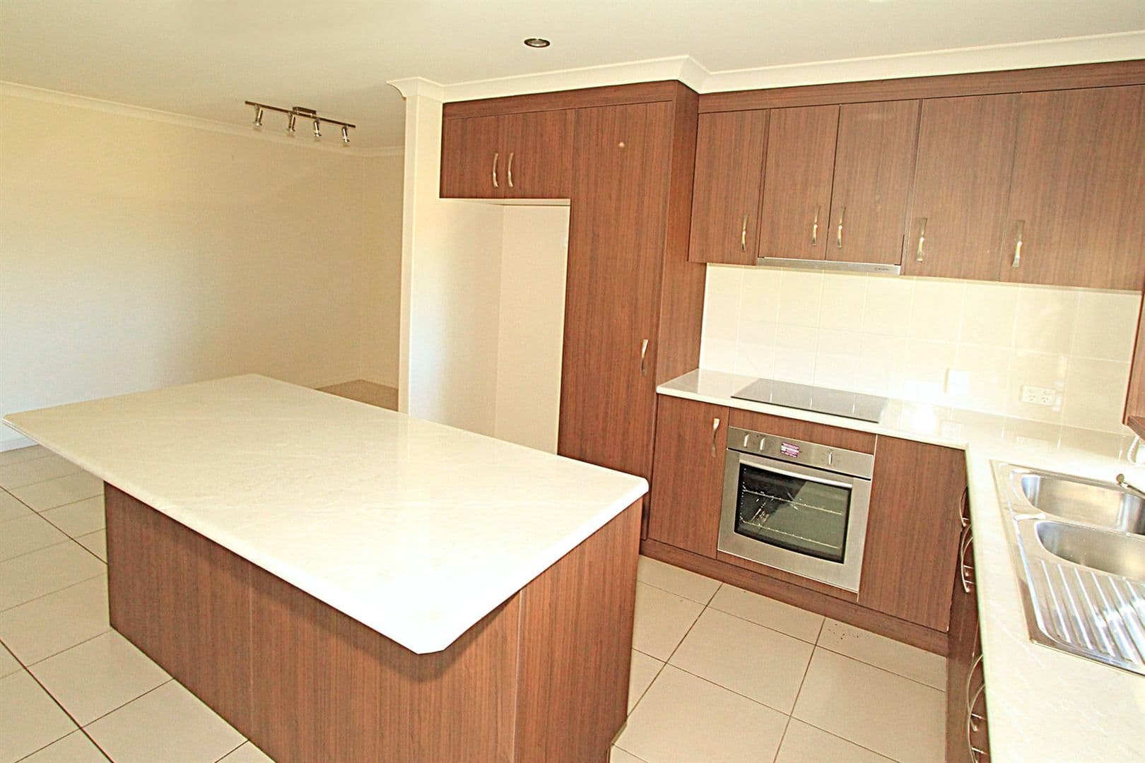 20 Cherryfield Road, GRACEMERE QLD 4702, Gracemere - Thumbnail 6