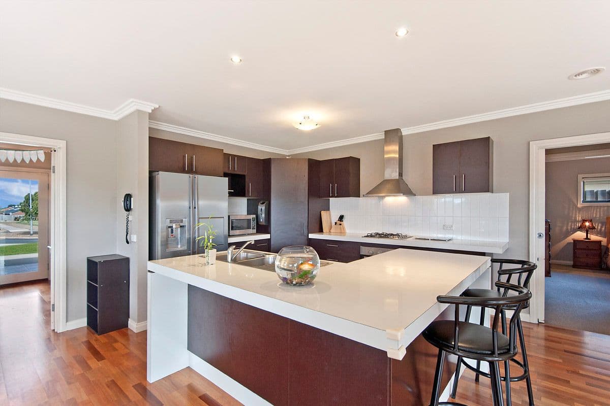 41 Huntingfield Drive, Warrnambool VIC 3280, Warrnambool - Thumbnail 2