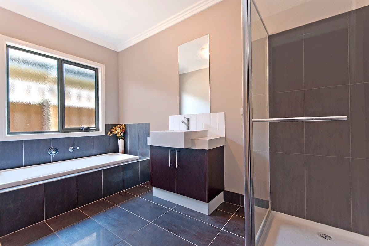 41 Huntingfield Drive, Warrnambool VIC 3280, Warrnambool - Thumbnail 7