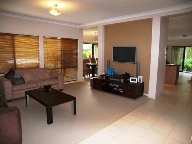 15 Riverlilly Street, REEDY CREEK QLD 4227, Reedy Creek - Thumbnail 8