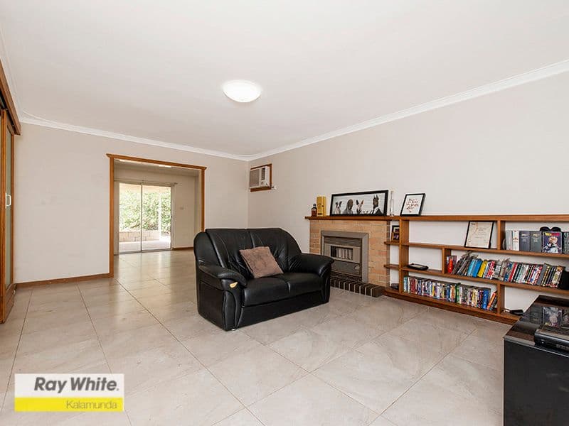 27 Temby Avenue, Kalamunda WA 6076, Kalamunda - Thumbnail 2
