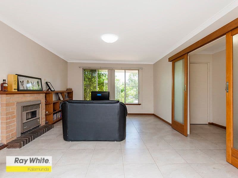 27 Temby Avenue, Kalamunda WA 6076, Kalamunda - Thumbnail 3