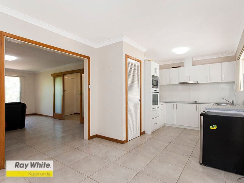 27 Temby Avenue, Kalamunda WA 6076, Kalamunda - Thumbnail 4