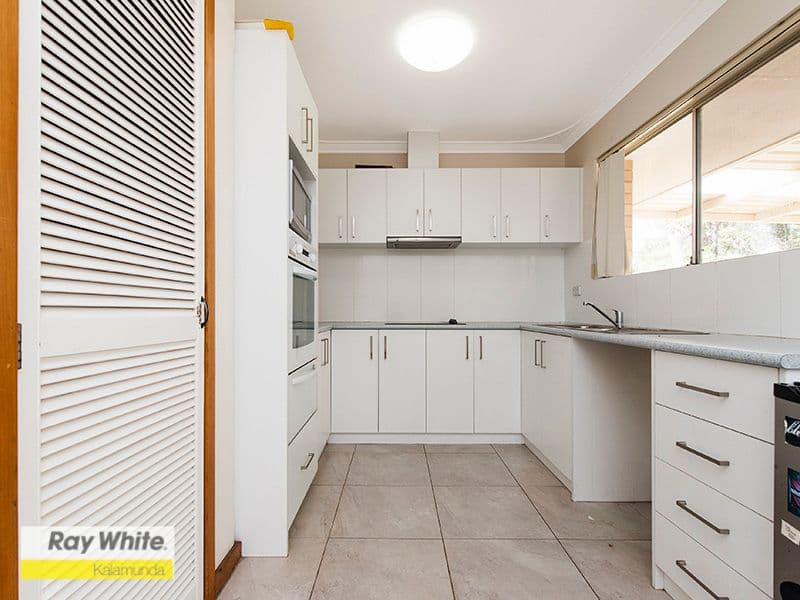 27 Temby Avenue, Kalamunda WA 6076, Kalamunda - Thumbnail 5