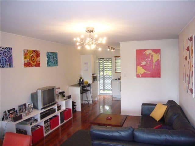 50 Primrose Street, SHERWOOD QLD 4075, Sherwood - Thumbnail 2