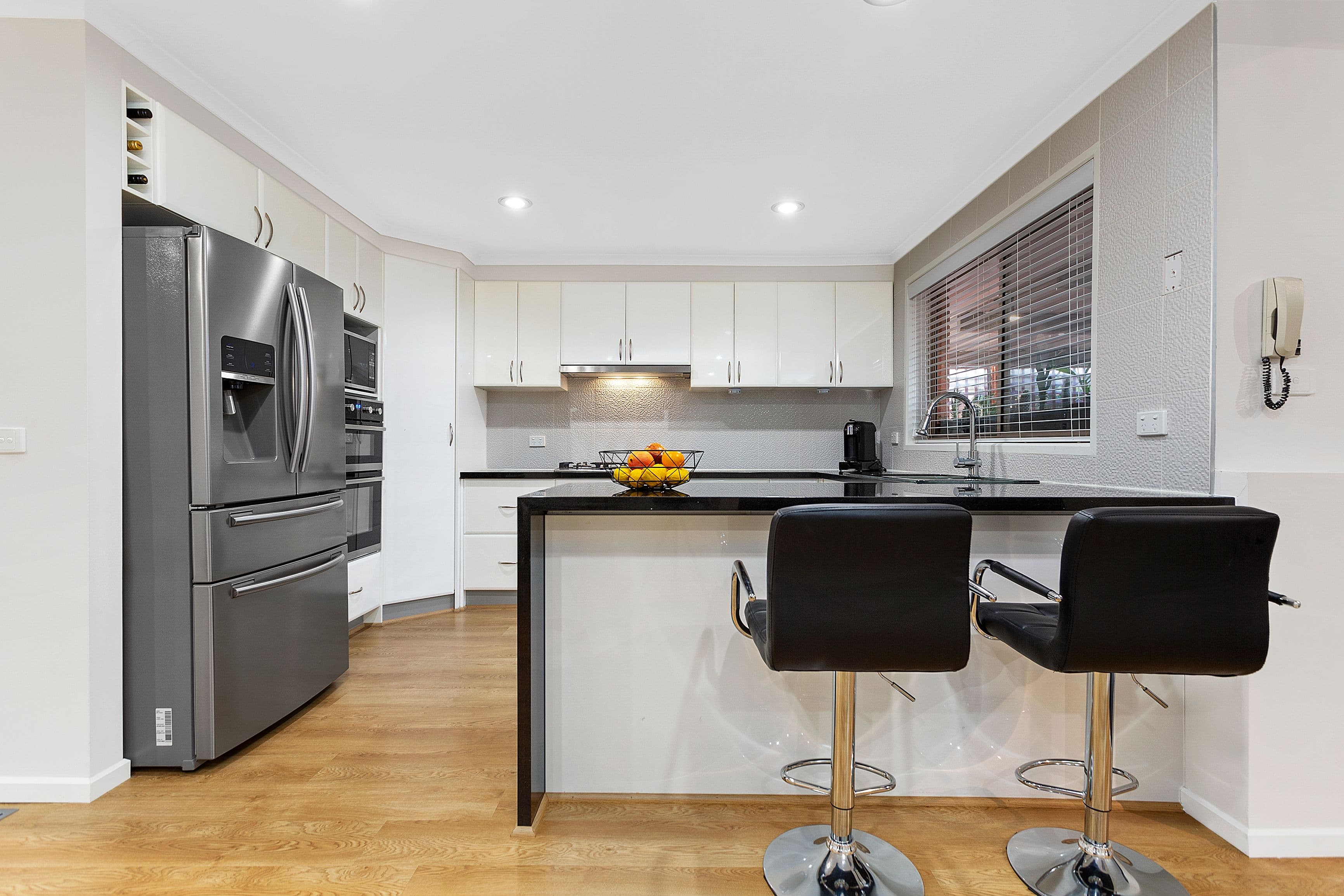 4 Charlotte Road, Mill Park VIC 3082, Mill Park - Thumbnail 2