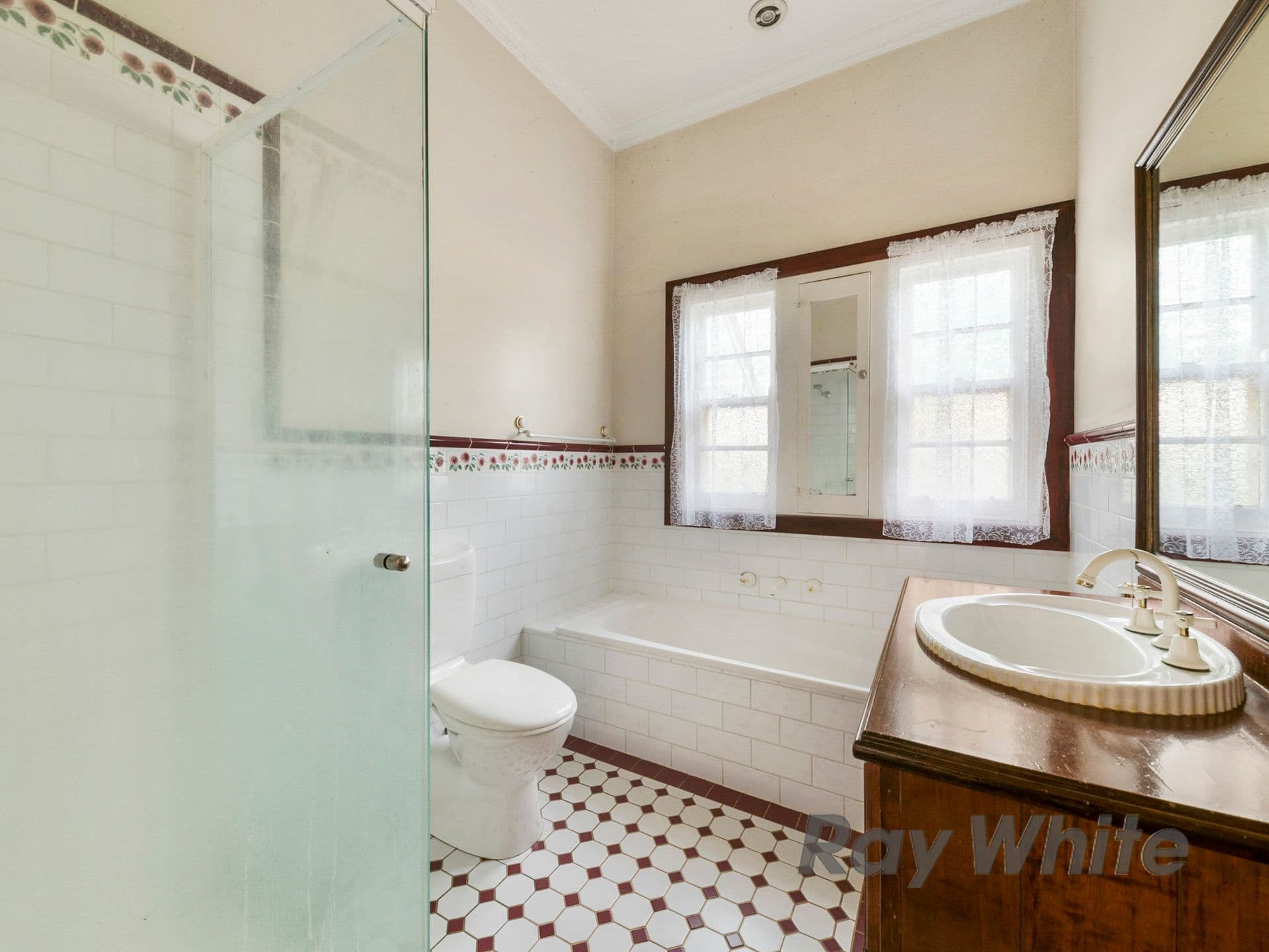 16 Margaret Street, Benalla VIC 3672, Benalla - Thumbnail 3