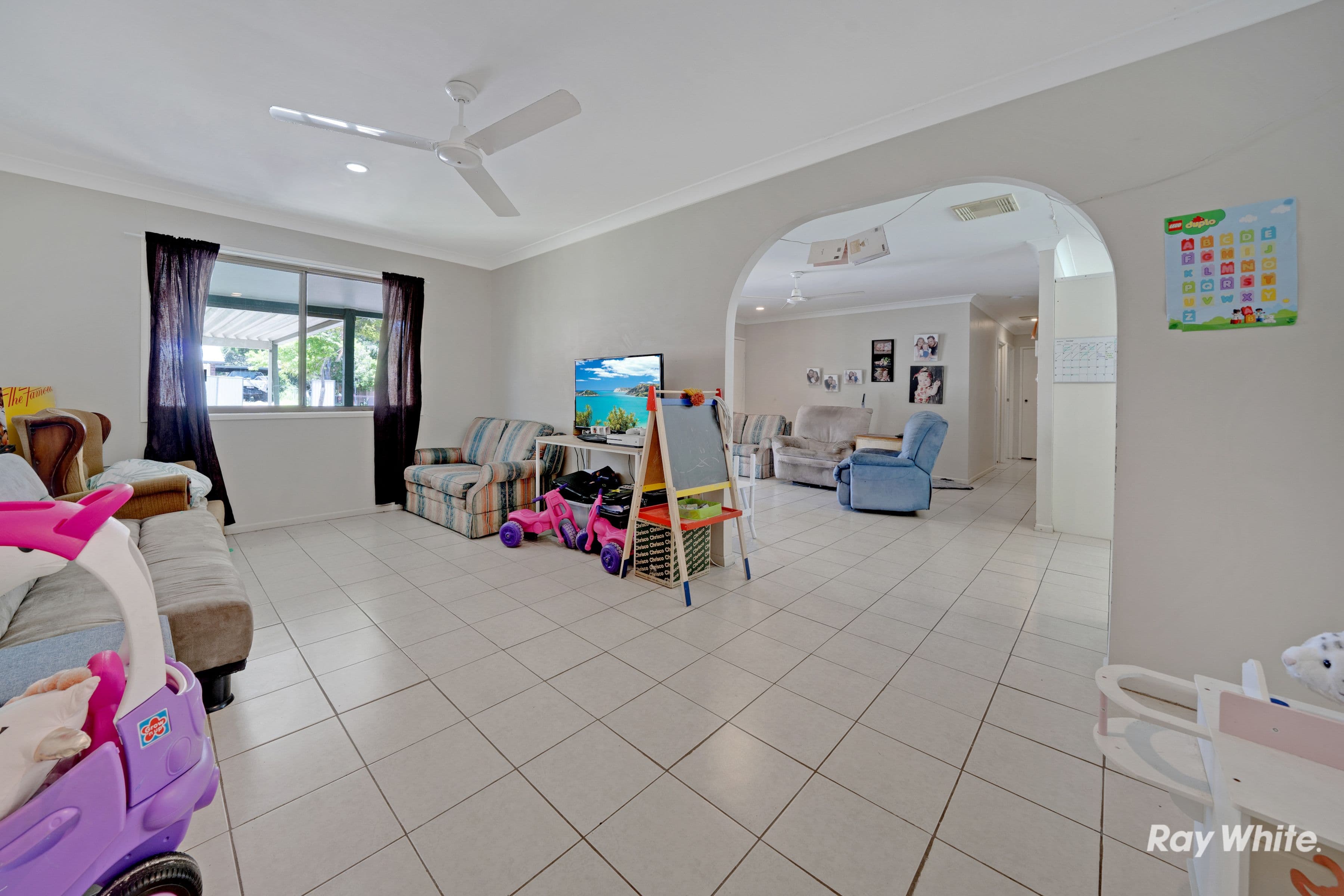 8 Carbeen Court, Logan Central QLD 4114, Logan Central - Thumbnail 5