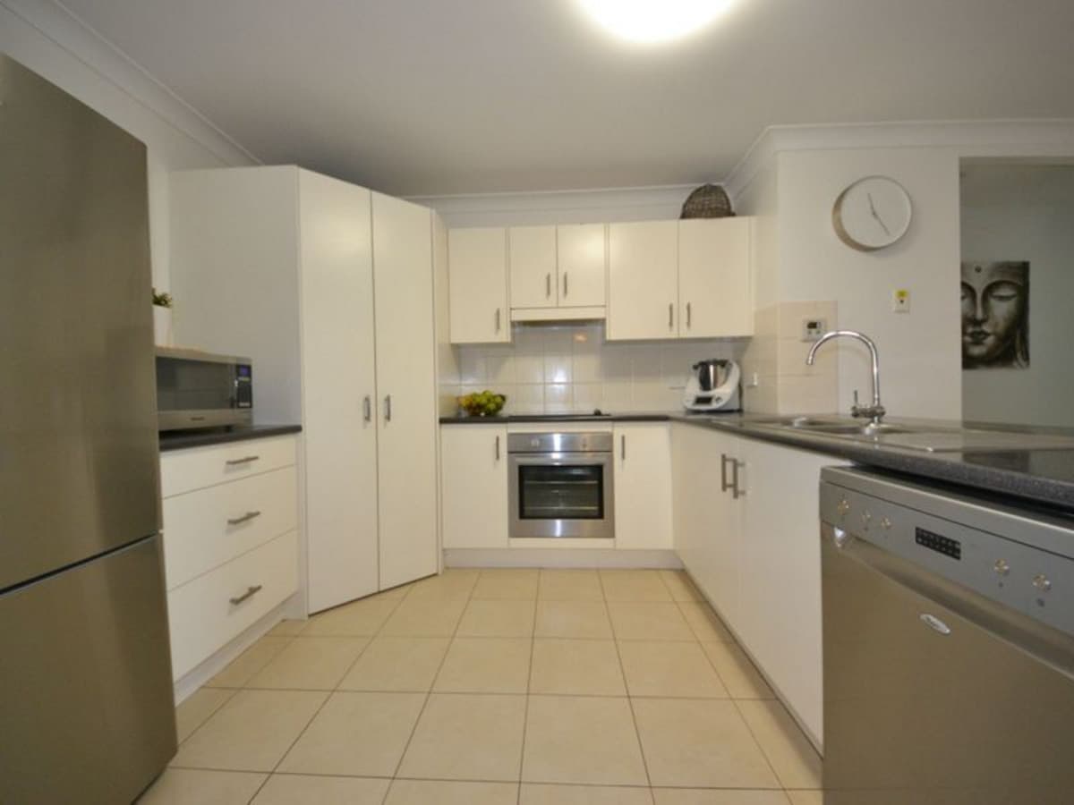 32 Donovan Crescent, GRACEMERE, Gracemere - Thumbnail 4