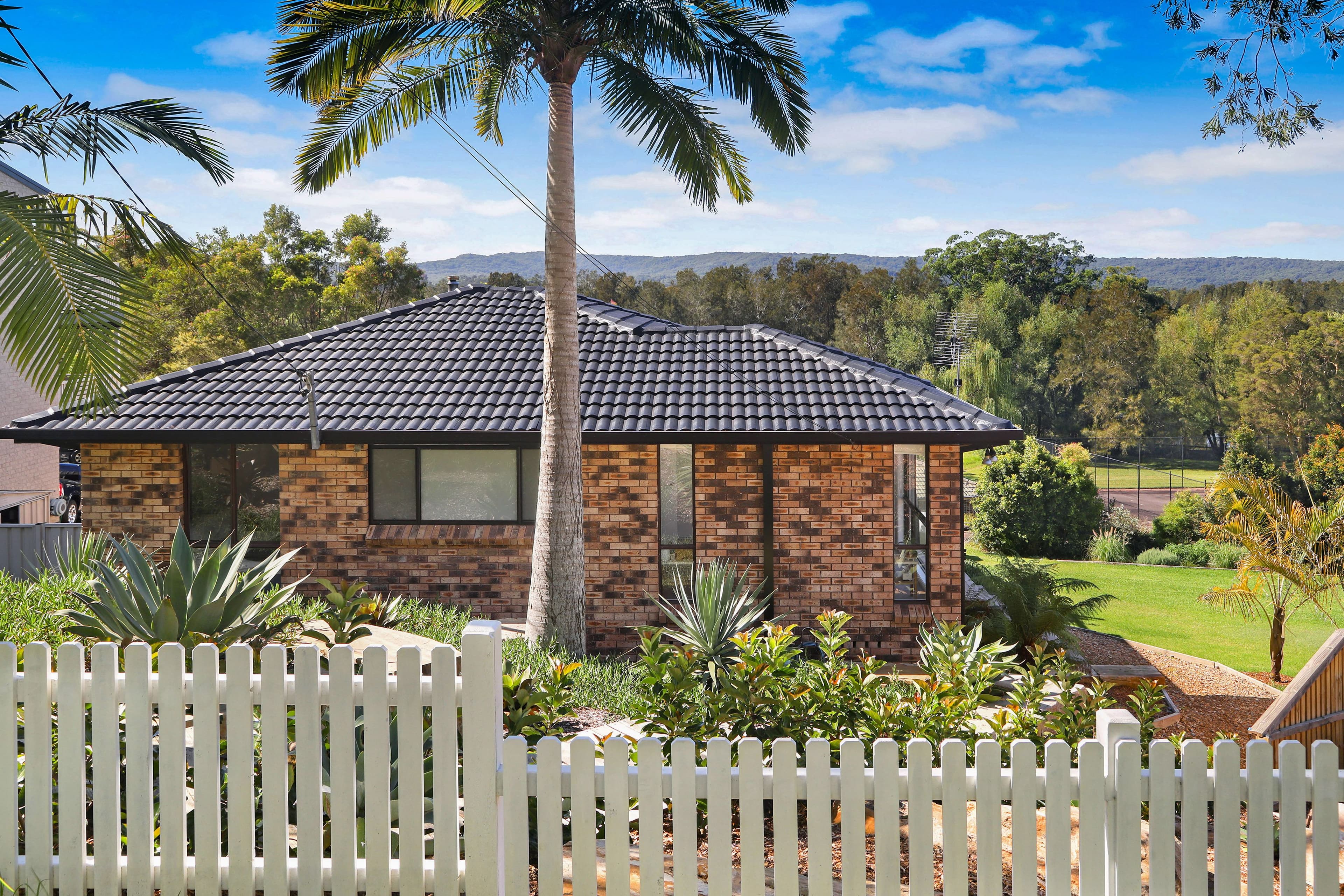 1B Benjamin Place, Saratoga NSW 2251, Saratoga - Thumbnail 2