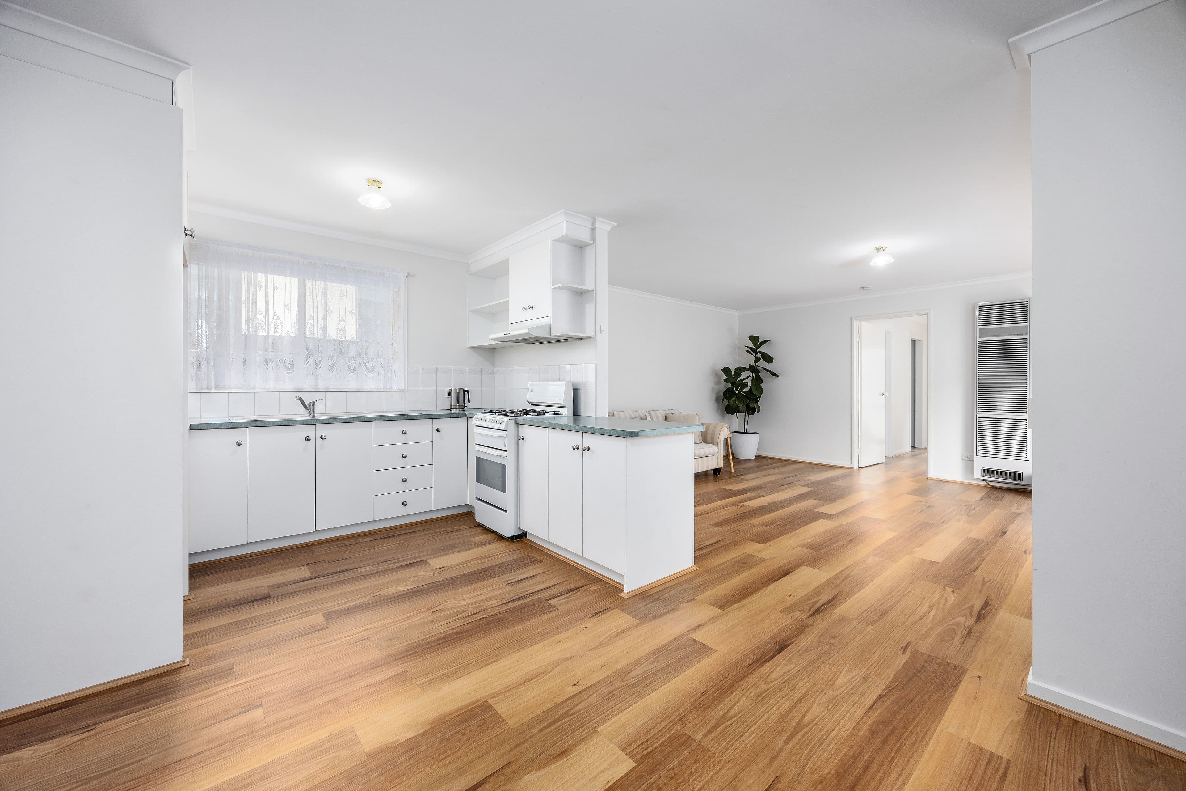149 Eighth Avenue, Rosebud VIC 3939, Rosebud - Thumbnail 3