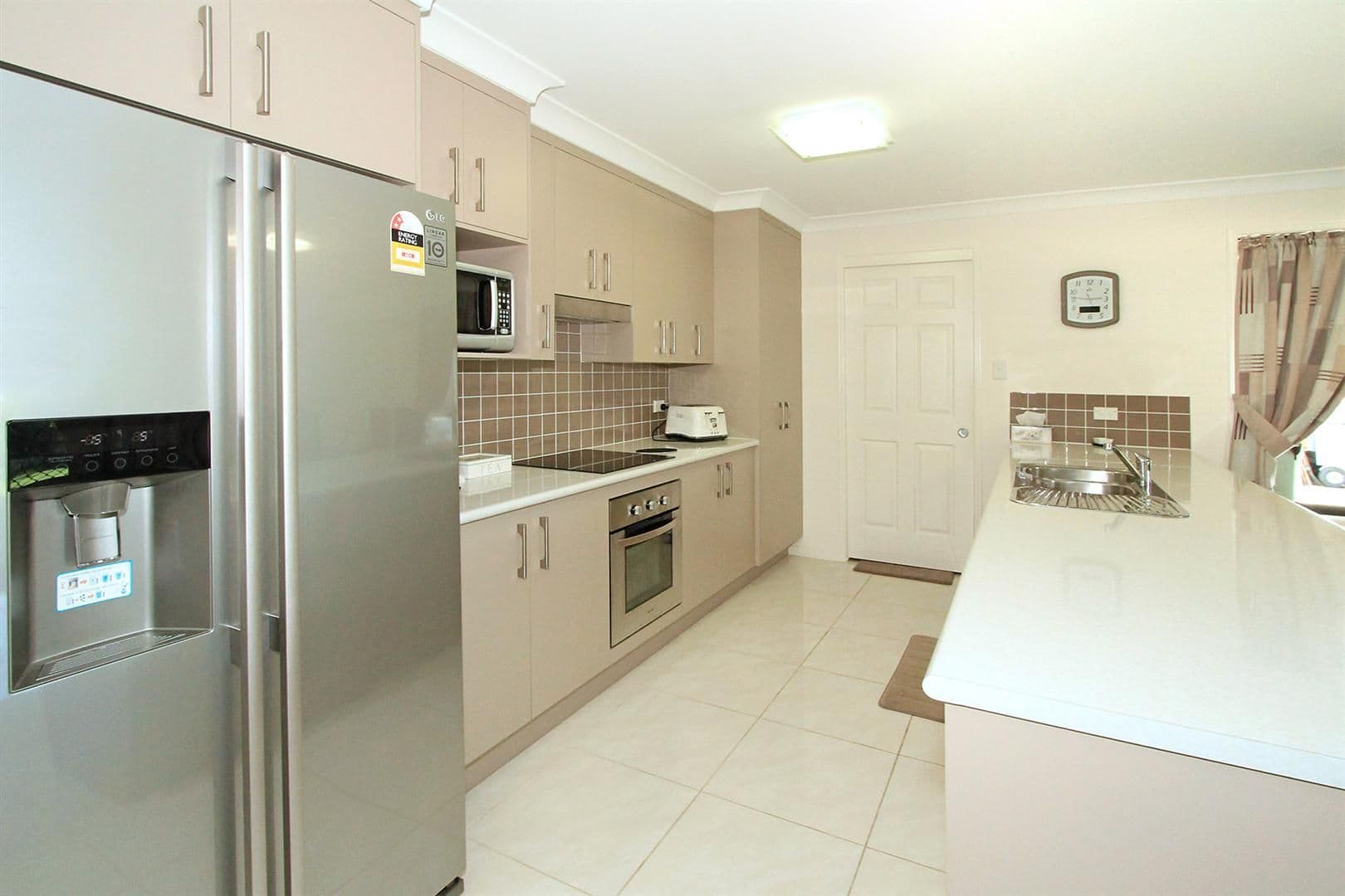 15 Bell Trees Place, GRACEMERE QLD 4702, Gracemere - Thumbnail 8