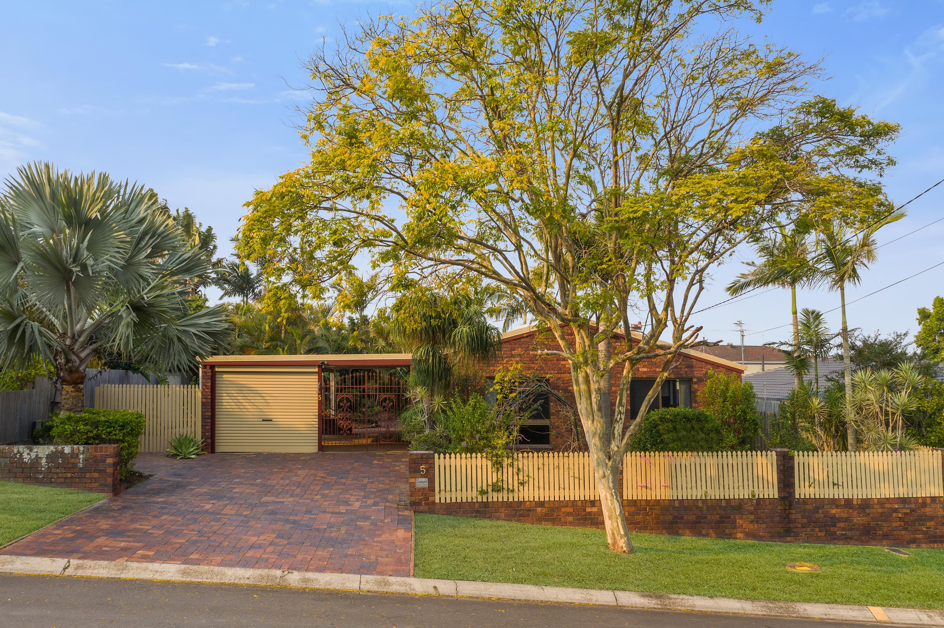 5 Uralla Crescent, Rochedale South QLD 4123, Rochedale South - Image 1