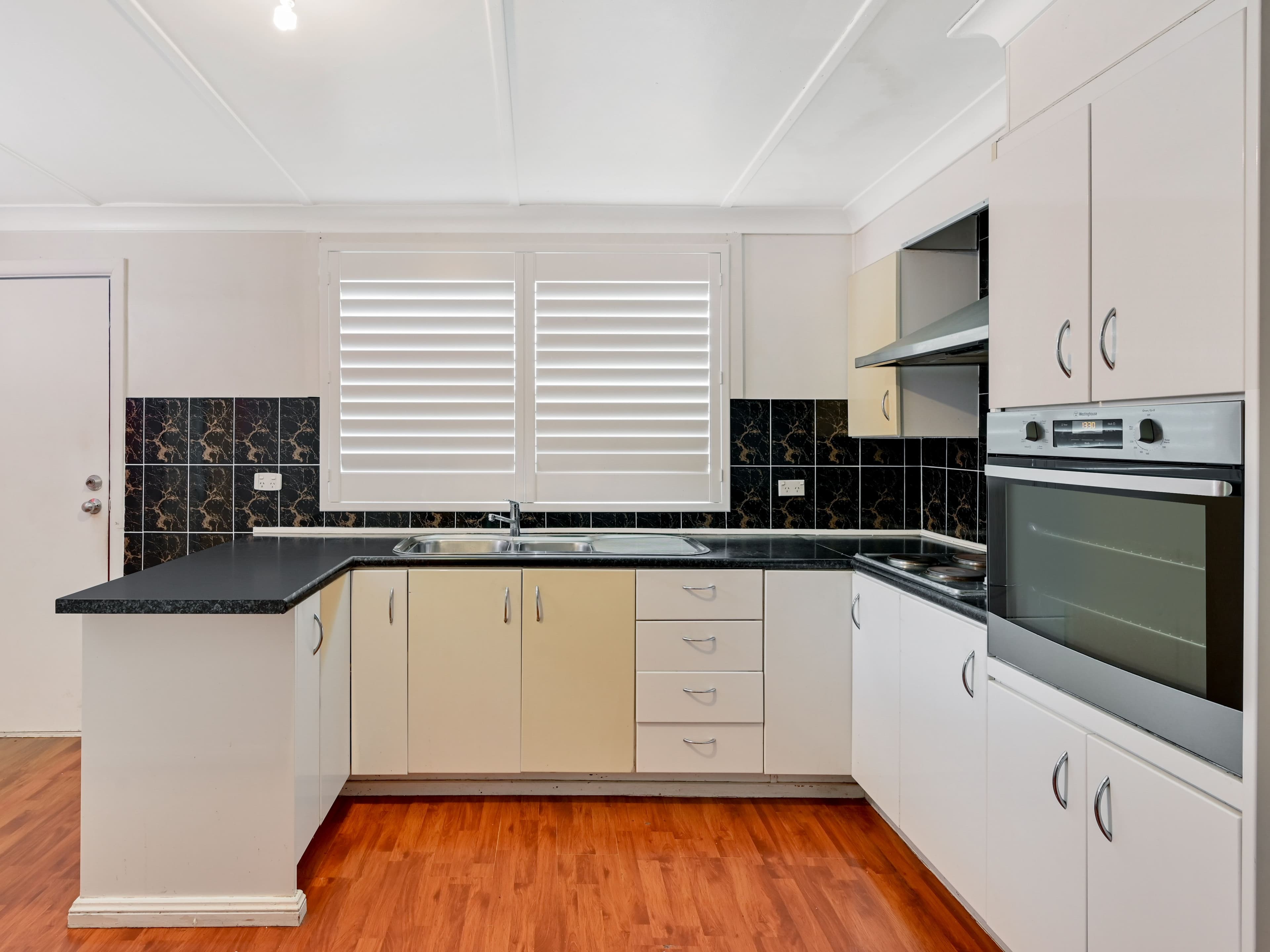 23 Hoddle Avenue, Bradbury NSW 2560, Bradbury - Thumbnail 6