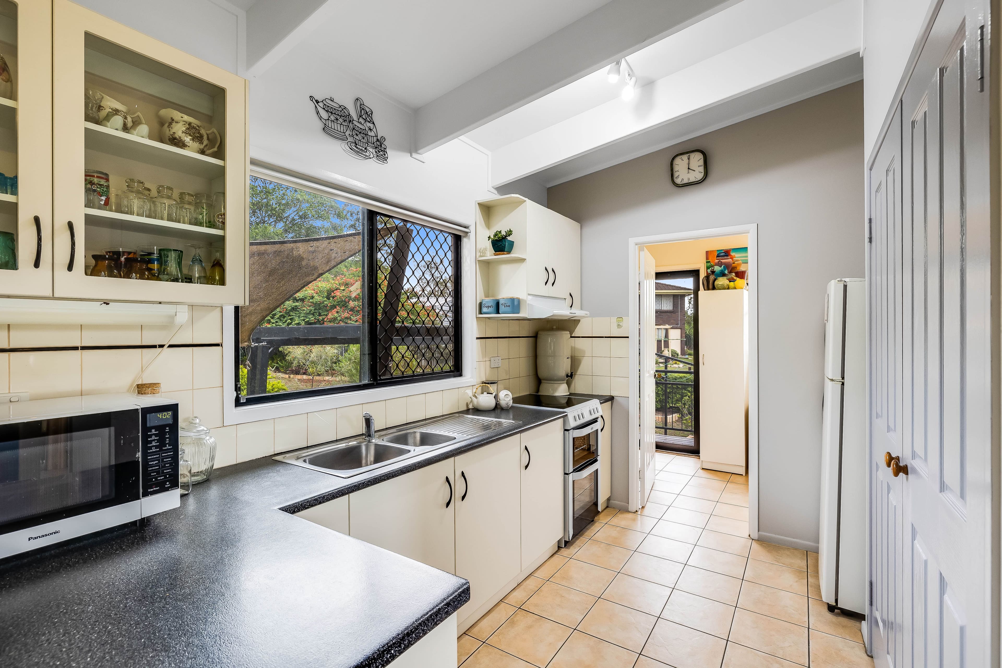 11 Meadows Road, Withcott QLD 4352, Withcott - Thumbnail 5