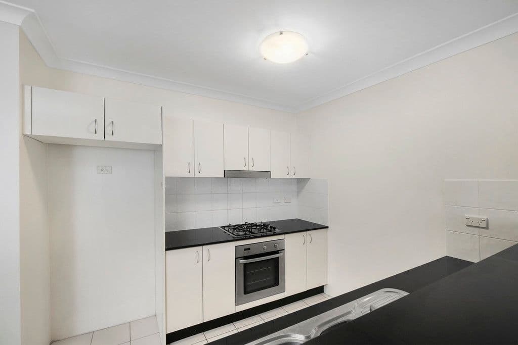 8 Bent Street, Gosford NSW 2250, Gosford - Thumbnail 3