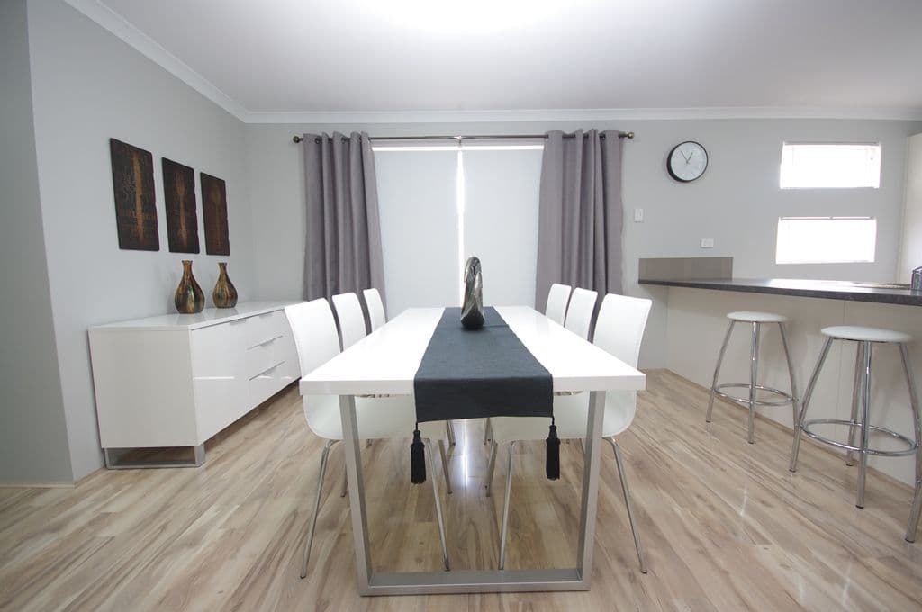 2 Winterton Way, GIRRAWHEEN WA 6064, Girrawheen - Thumbnail 2